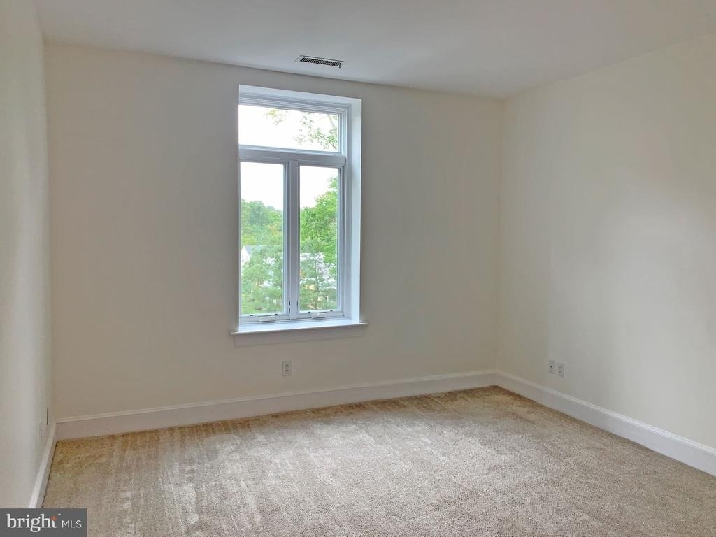 414 Old Lancaster Road - Photo 31