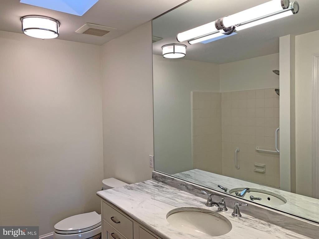 414 Old Lancaster Road - Photo 38