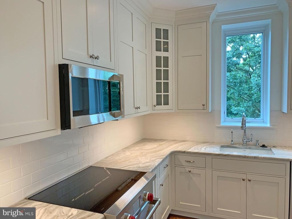 414 Old Lancaster Road - Photo 10
