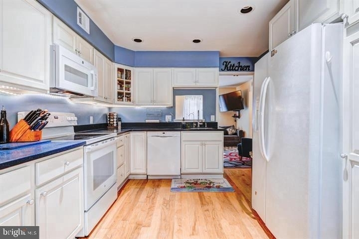 114 Pinecrest Lane - Photo 6