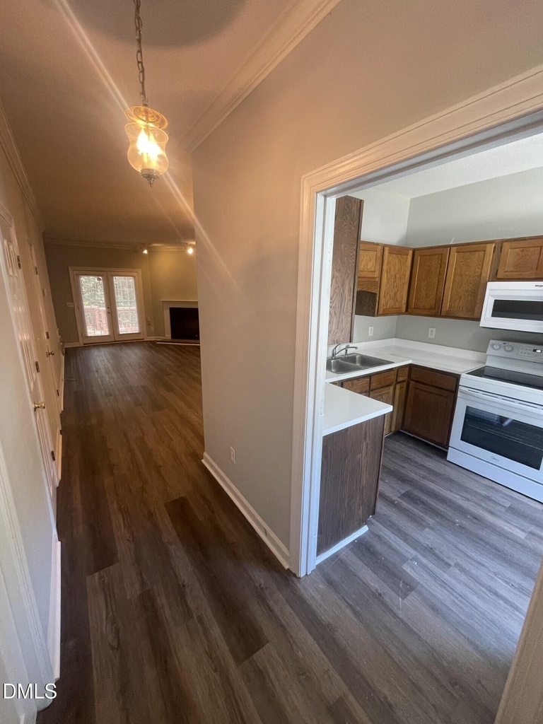 6140 Loch Laural Lane - Photo 4