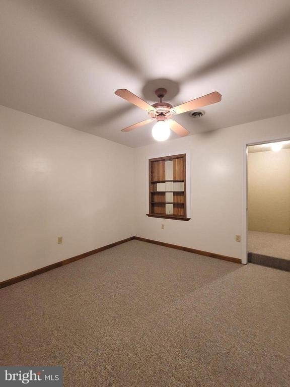 7888 Anthony Highway - Photo 33