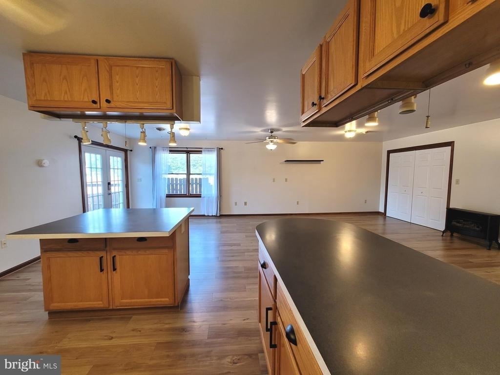 7888 Anthony Highway - Photo 22