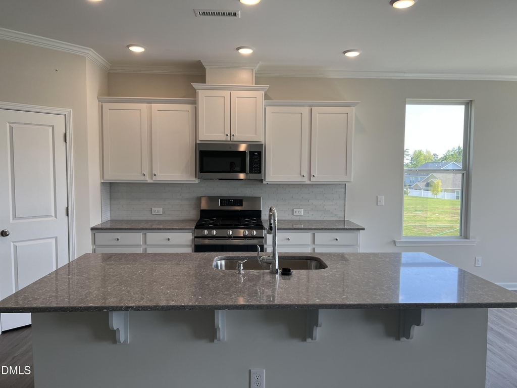 262 Streamliner Boulevard - Photo 6