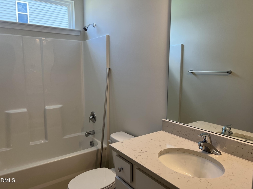 262 Streamliner Boulevard - Photo 15
