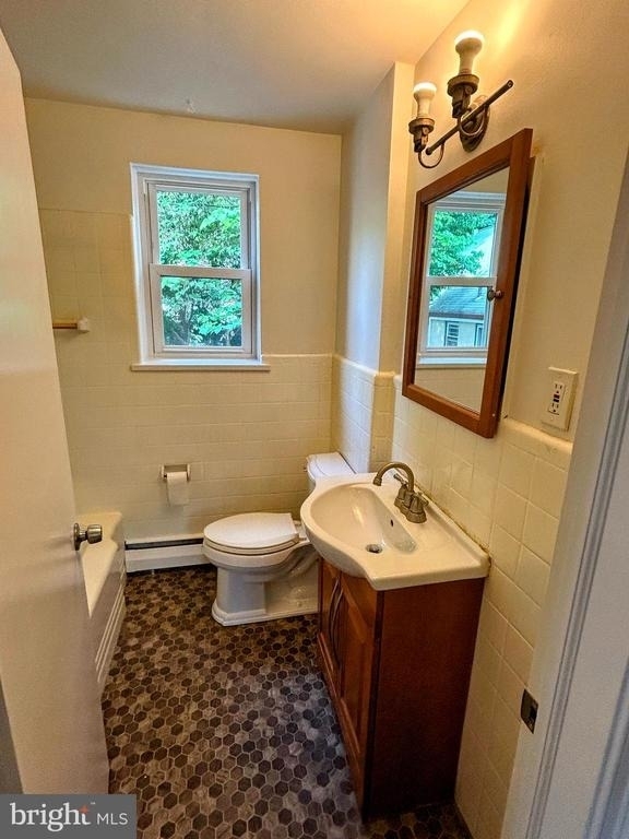 415 N Jackson Street - Photo 12