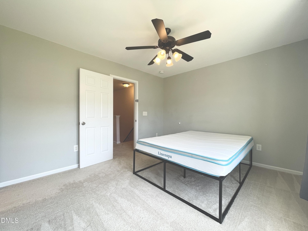1304 Cozart - Photo 10