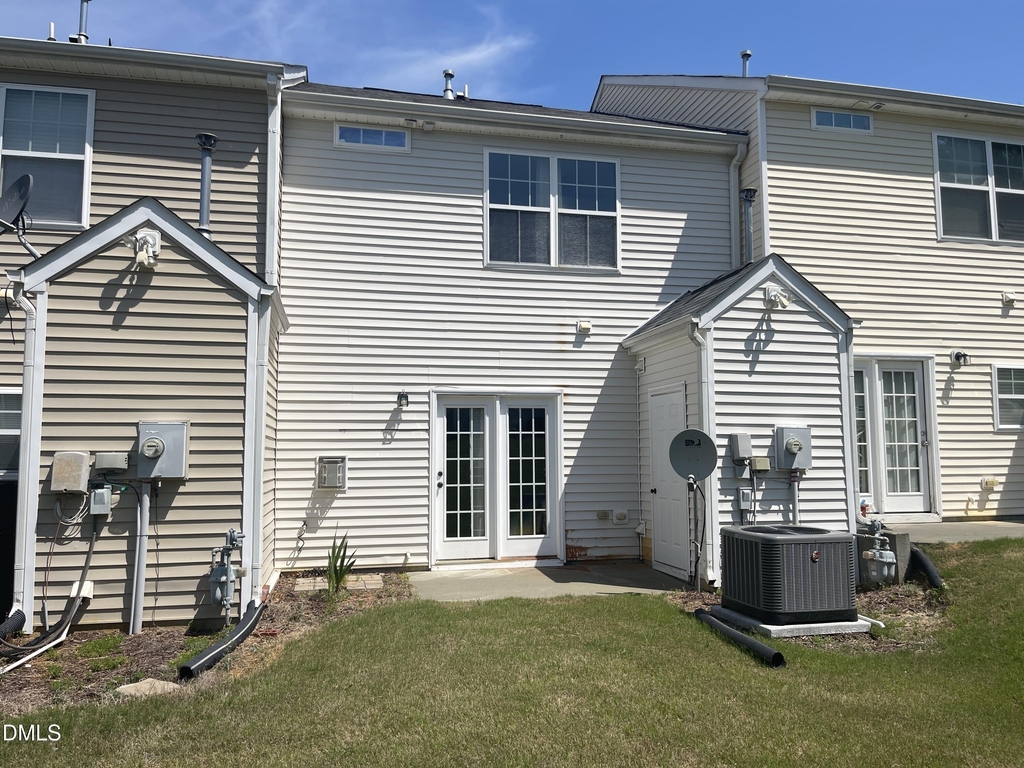 1304 Cozart - Photo 21