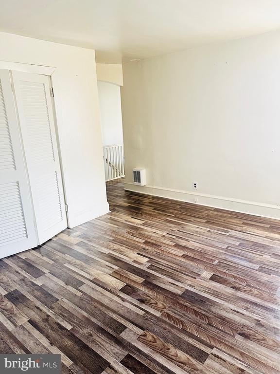202 Long Lane - Photo 0