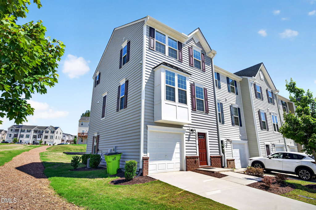1232 Lizer Road - Photo 2