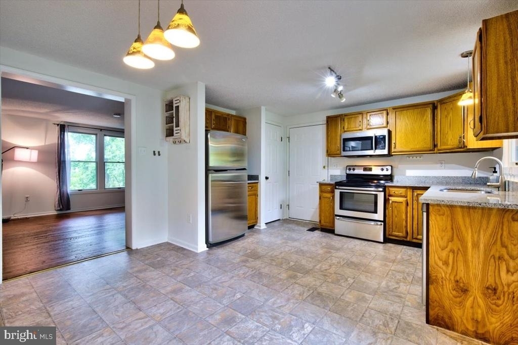 342 Sherry Lane - Photo 15