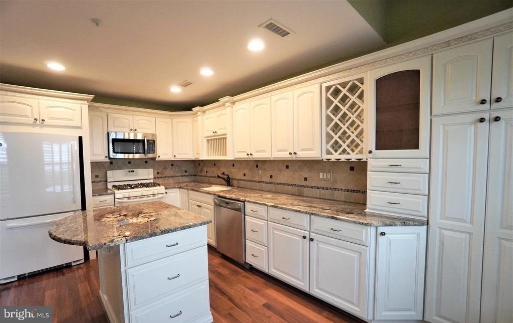 2607 Virginia Lane - Photo 10