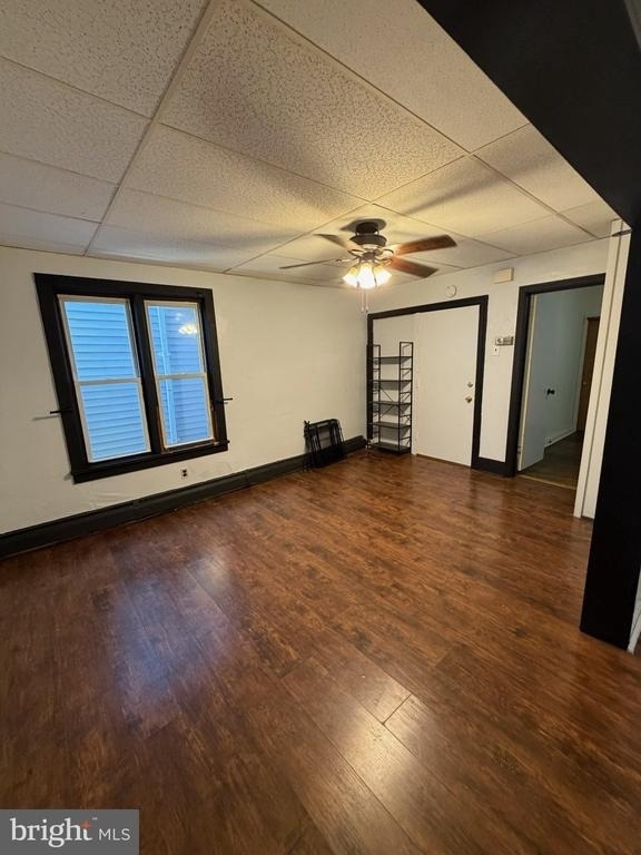 225 Wood Street - Photo 2