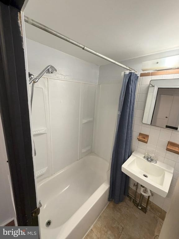 225 Wood Street - Photo 6