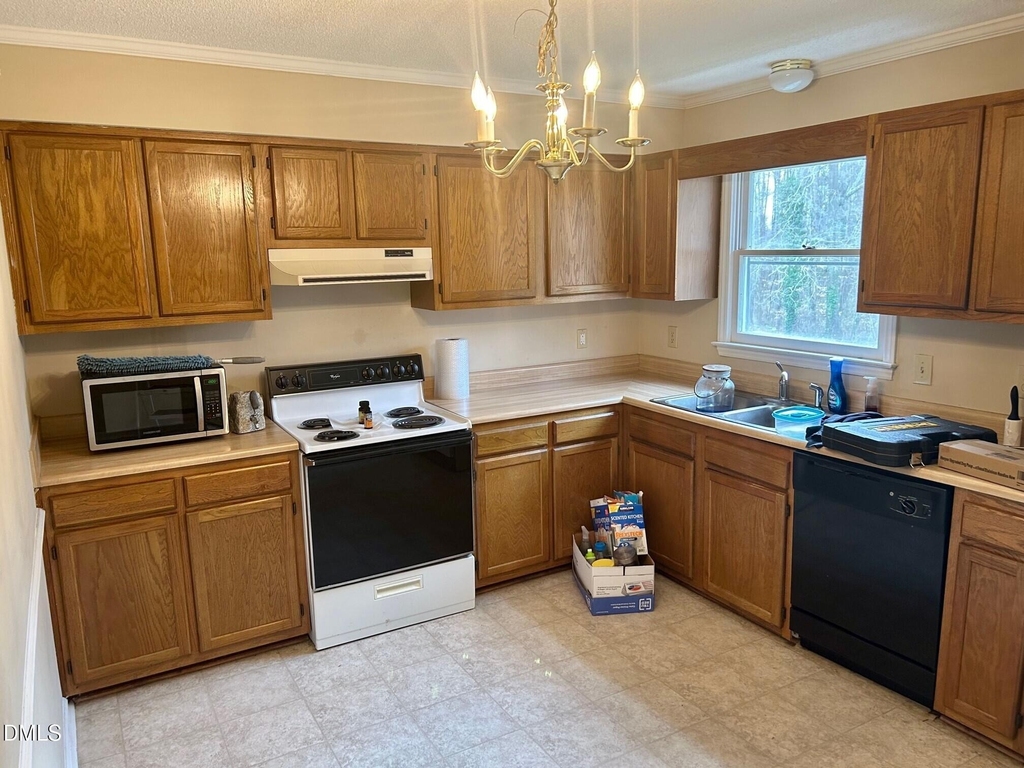 1521 Bricklanding Circle - Photo 1