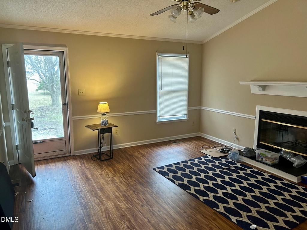1521 Bricklanding Circle - Photo 2
