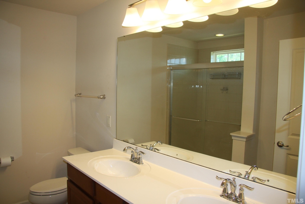 1012 Semora Lane - Photo 19