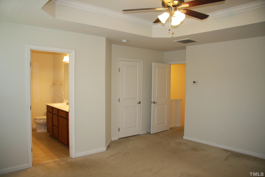 1012 Semora Lane - Photo 14