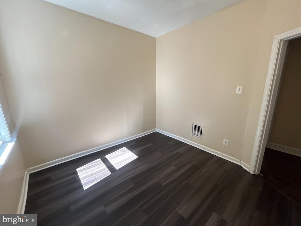 297 Church Street - Photo 16
