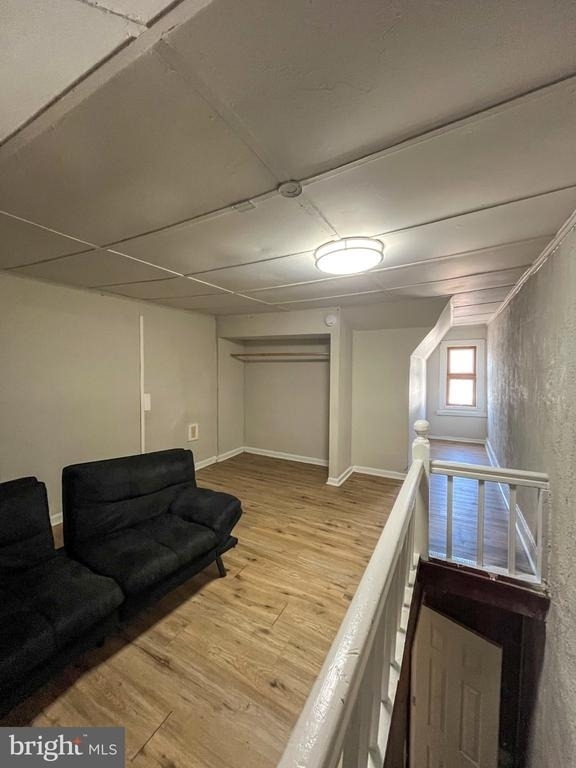 18 Wiley Avenue - Photo 3