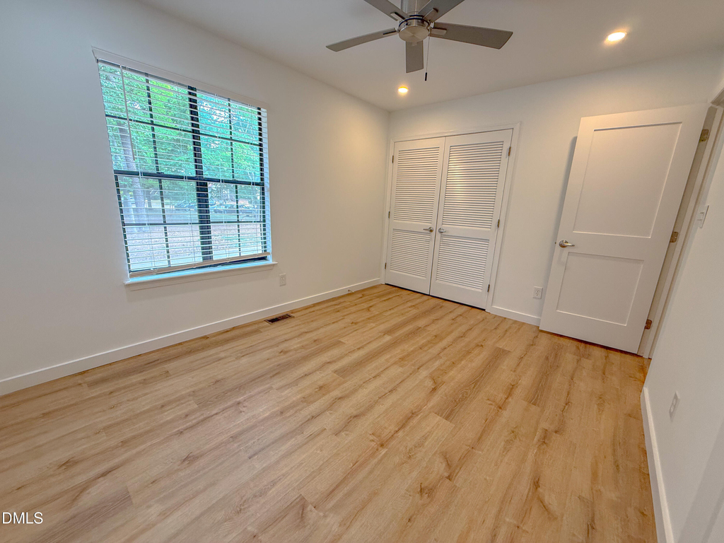 4247 The Oaks Drive - Photo 19