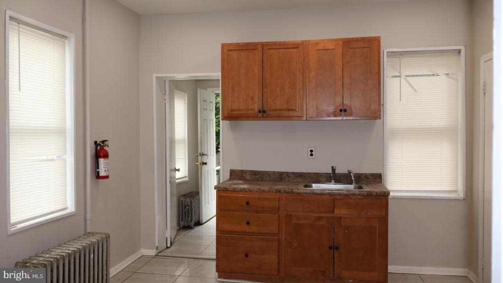 410 Commonwealth Avenue - Photo 10