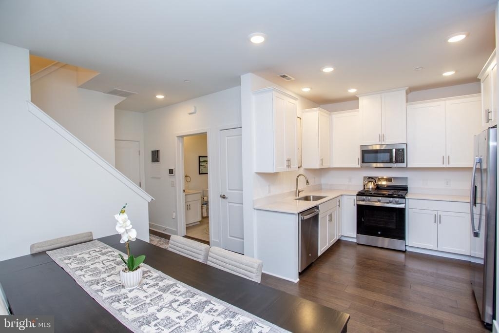 233 Lewis Fisher - Photo 5
