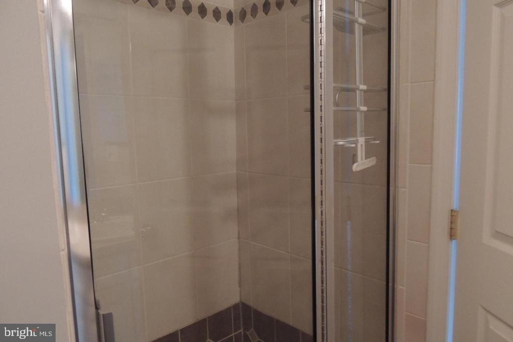 121 Chancellor - Photo 15