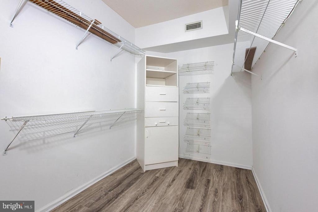 6161 Main St Piazza - Photo 17