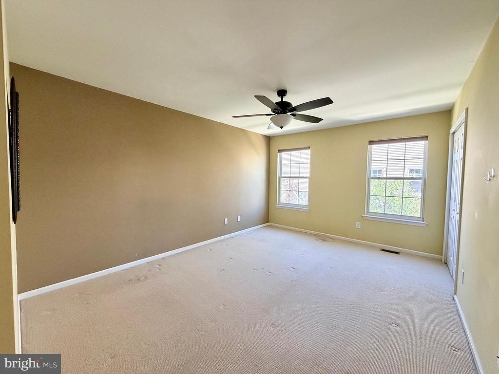 5504 Essex La - Photo 14