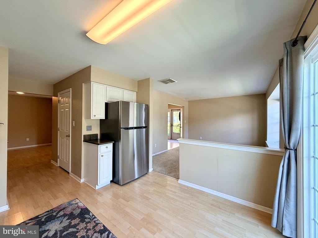 5504 Essex La - Photo 7