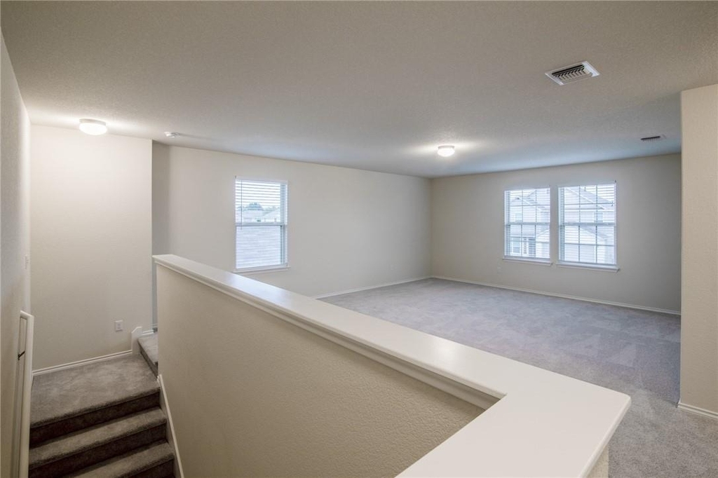 620 Reinhardt Blvd - Photo 9