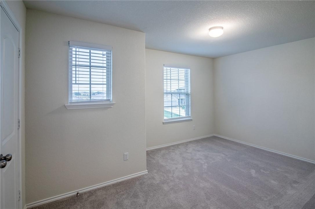 620 Reinhardt Blvd - Photo 18