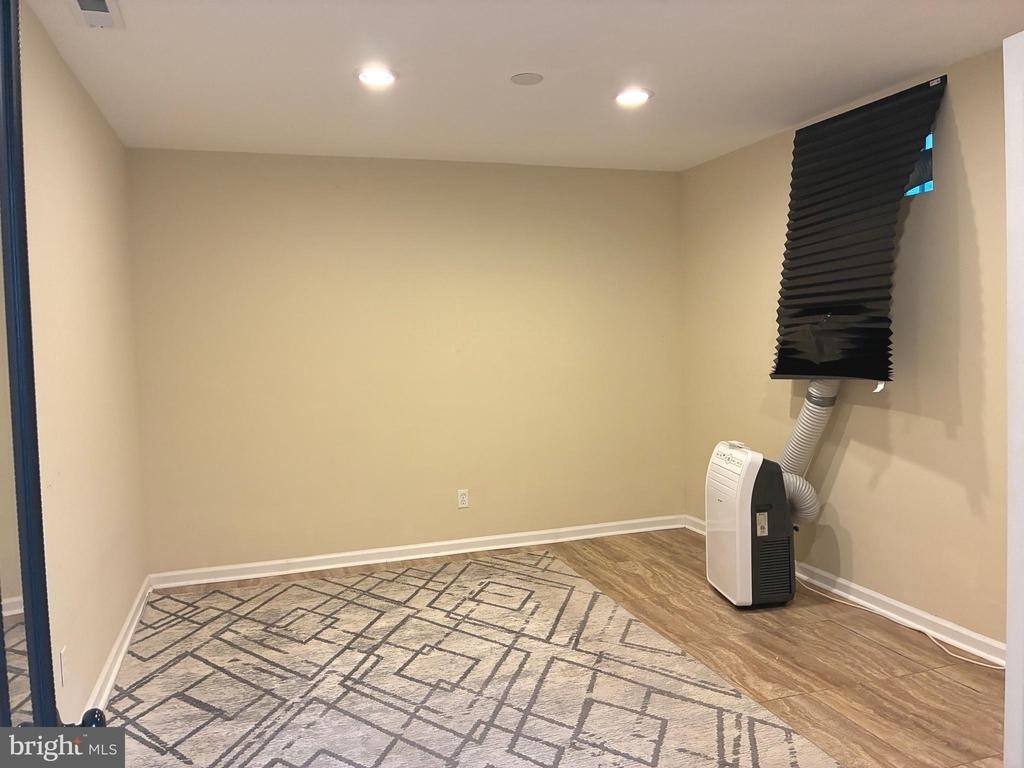 5112 Hollywood Road - Photo 21