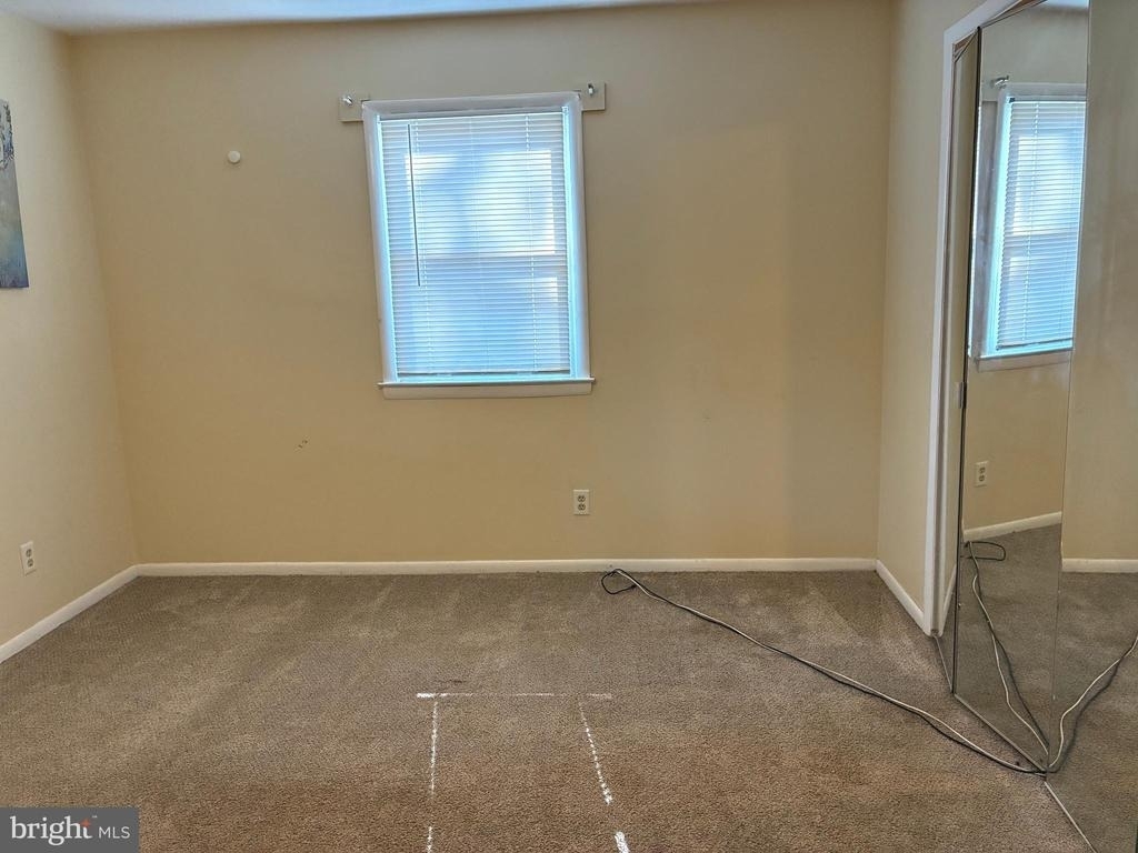 5112 Hollywood Road - Photo 16