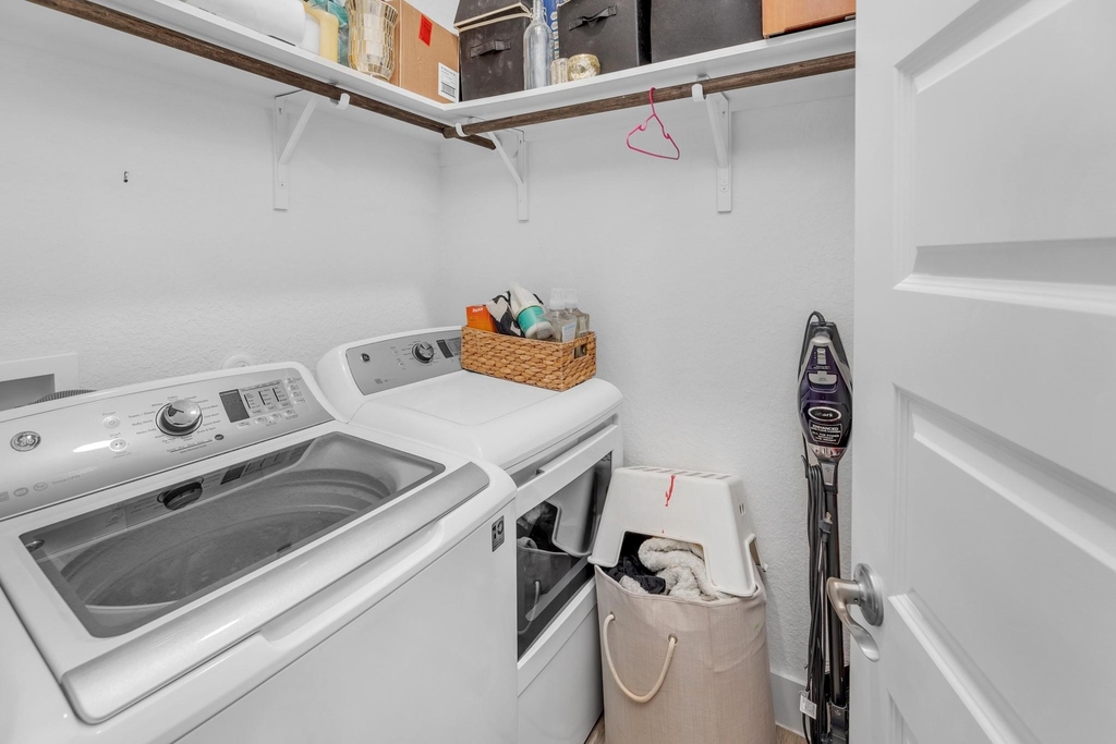 16512 Fetching Ave - Photo 36