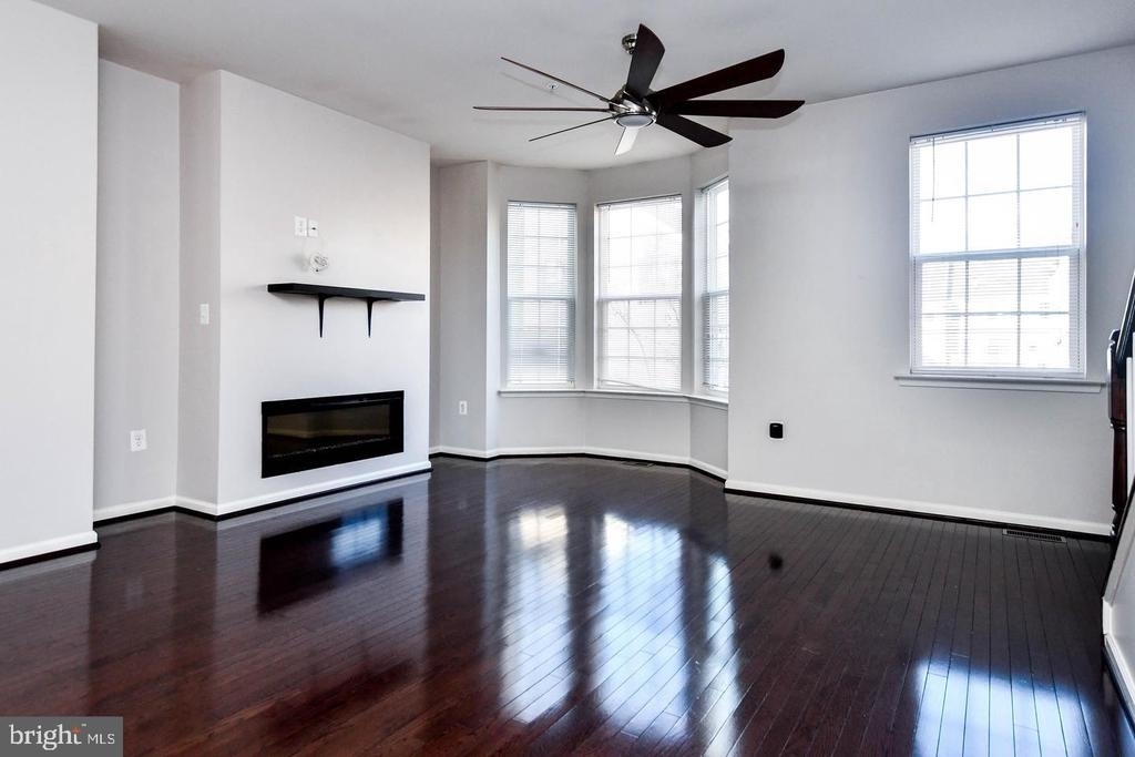 9553 Weshurst Lane - Photo 1