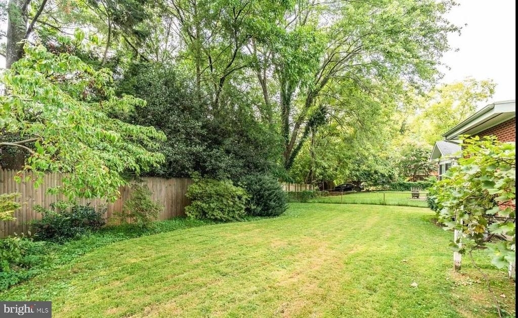 5024 River Road - Photo 8