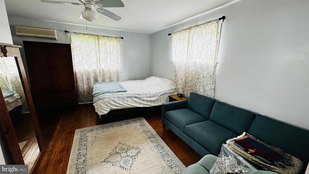 5024 River Road - Photo 7