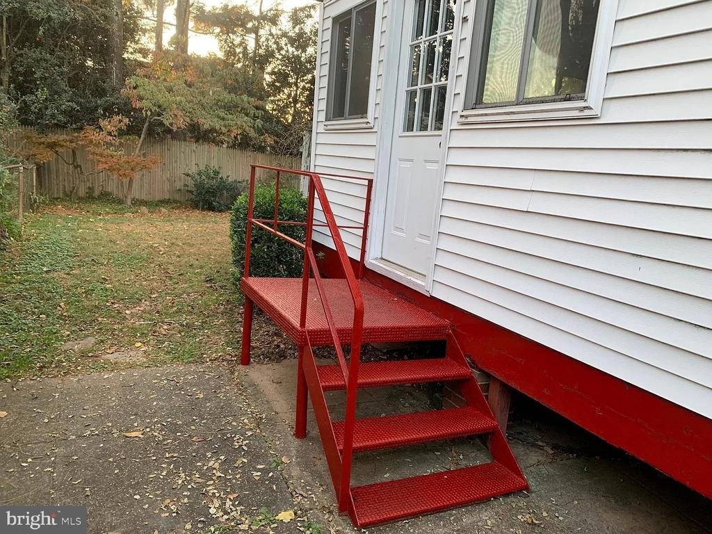 5024 River Road - Photo 12