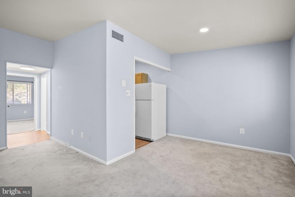 10320 Rockville Pike - Photo 10