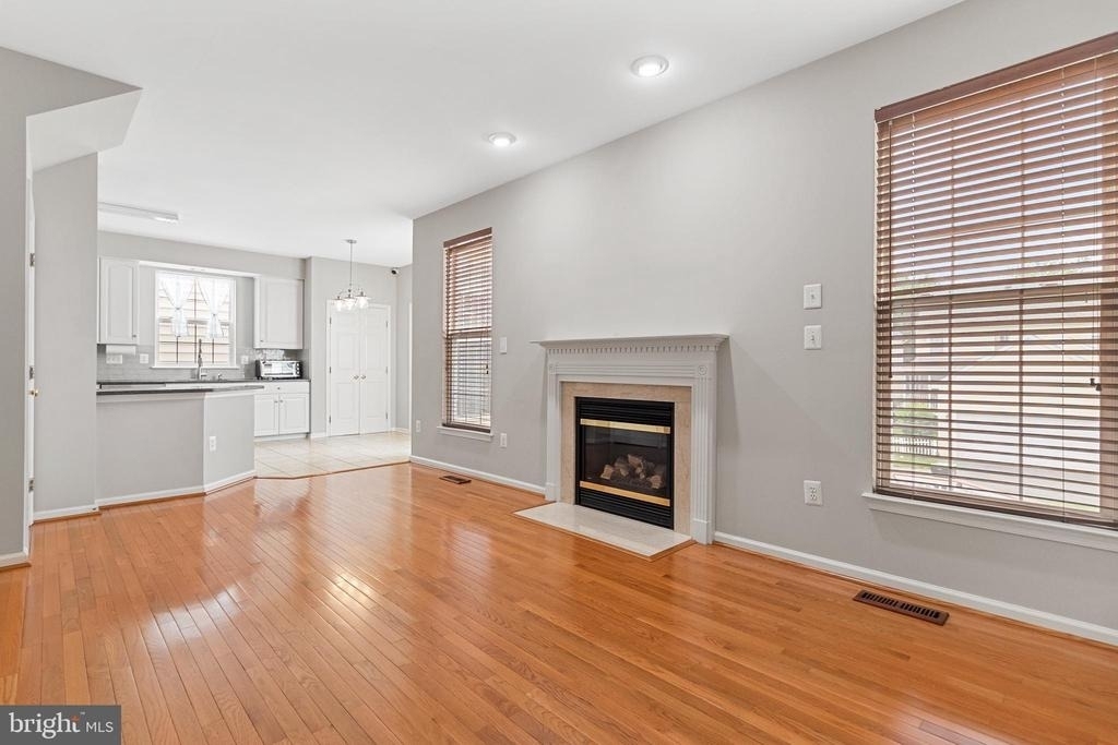 19028 Noble Oak Drive - Photo 11