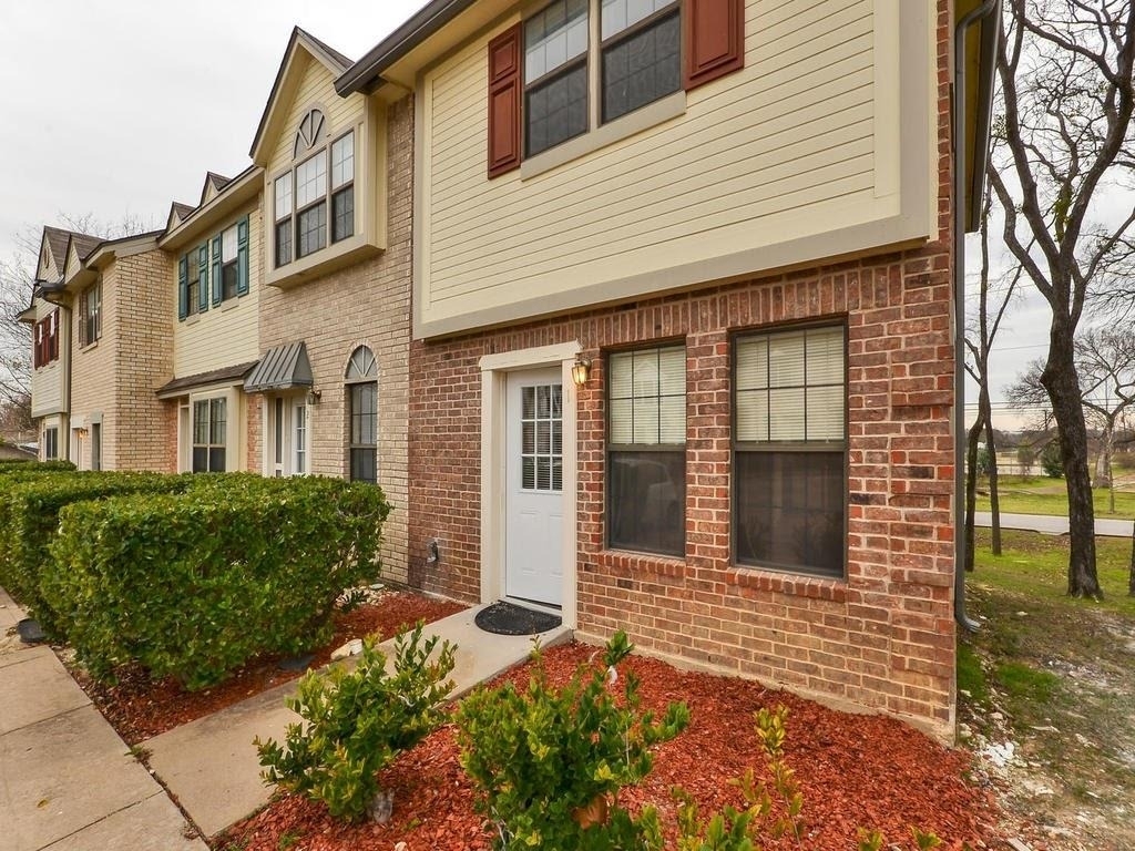 202 S College St - Photo 15