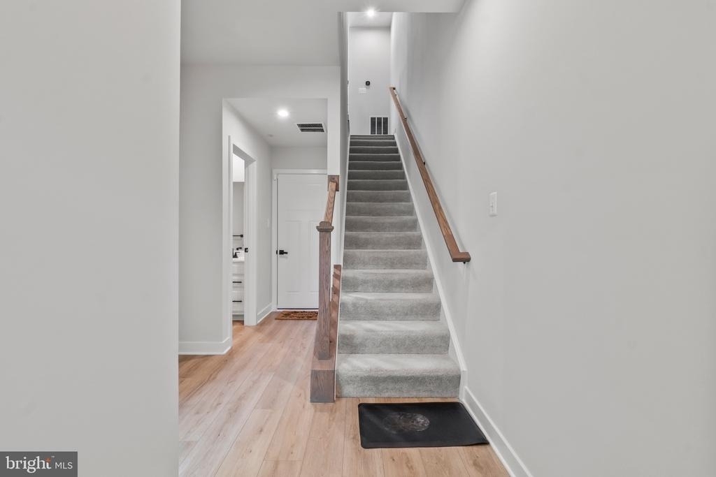 9826 Posterity Ln - Photo 4