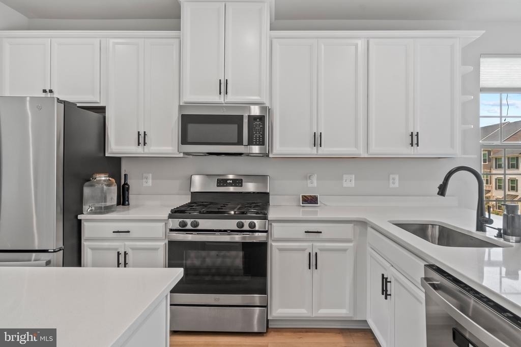 9826 Posterity Ln - Photo 9