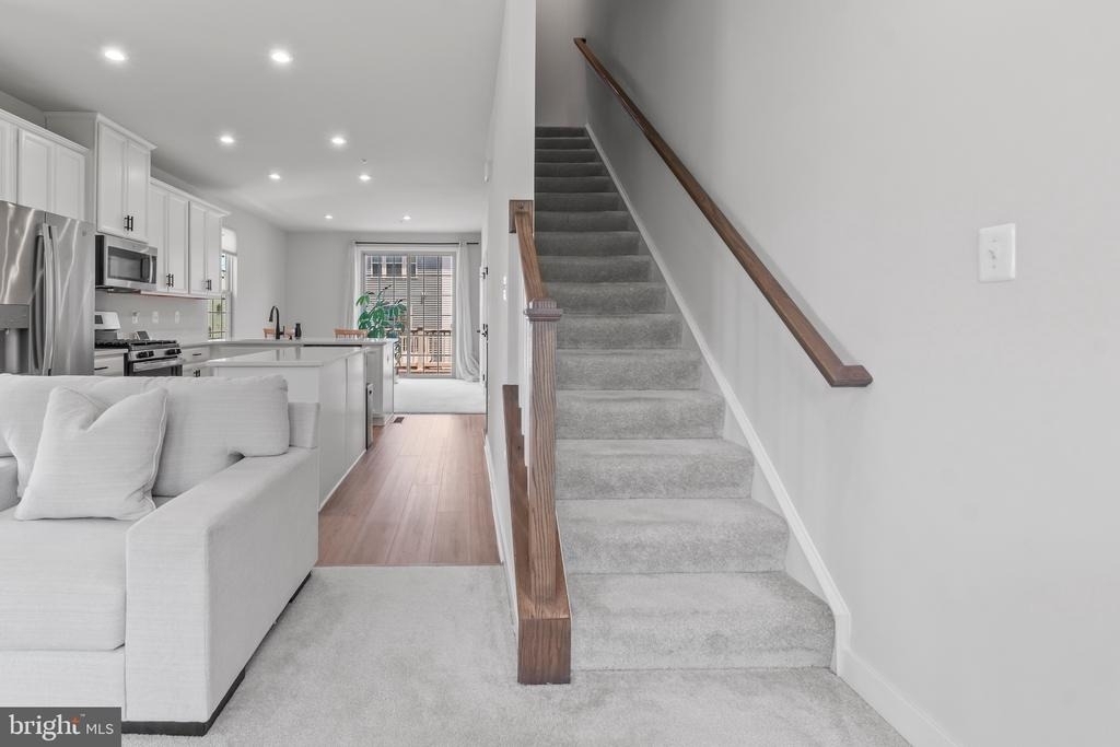 9826 Posterity Ln - Photo 17