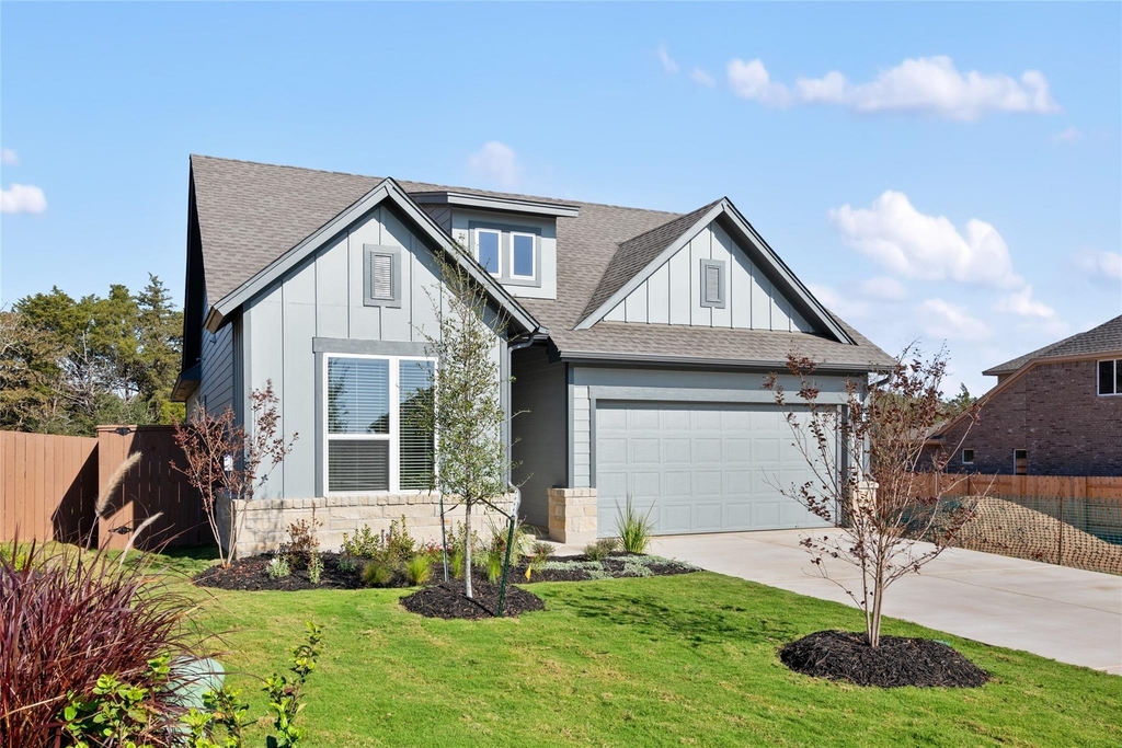 140 Cibolo Creek Loop - Photo 2