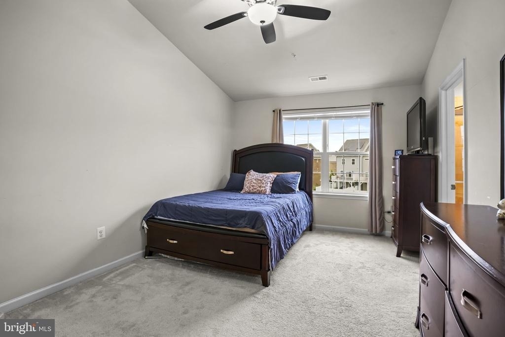 5412 Spotswood Place - Photo 14