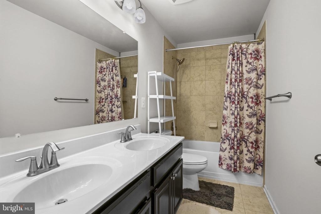 5412 Spotswood Place - Photo 16