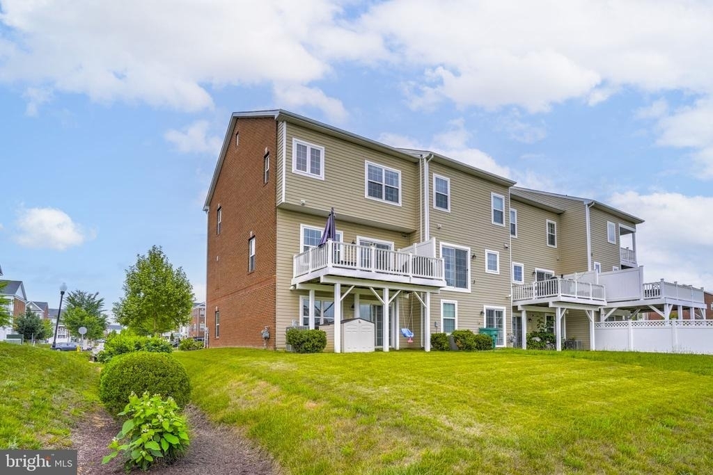5412 Spotswood Place - Photo 26